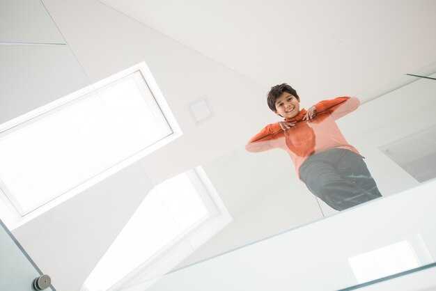 Оформление потолка в комнате – практичные решения