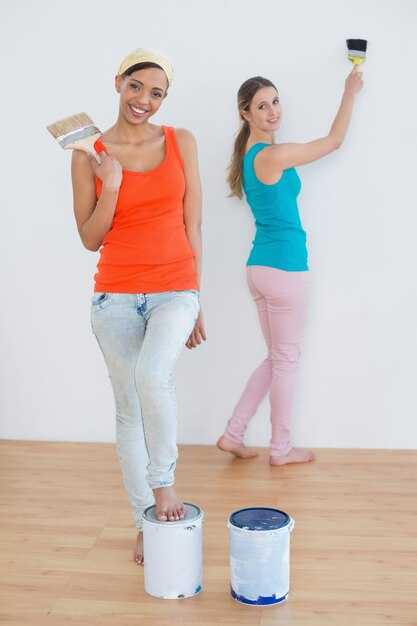 Выбор краски для влажных помещений: гидроустойчивость, защита от плесени и стойкость к частой мойке